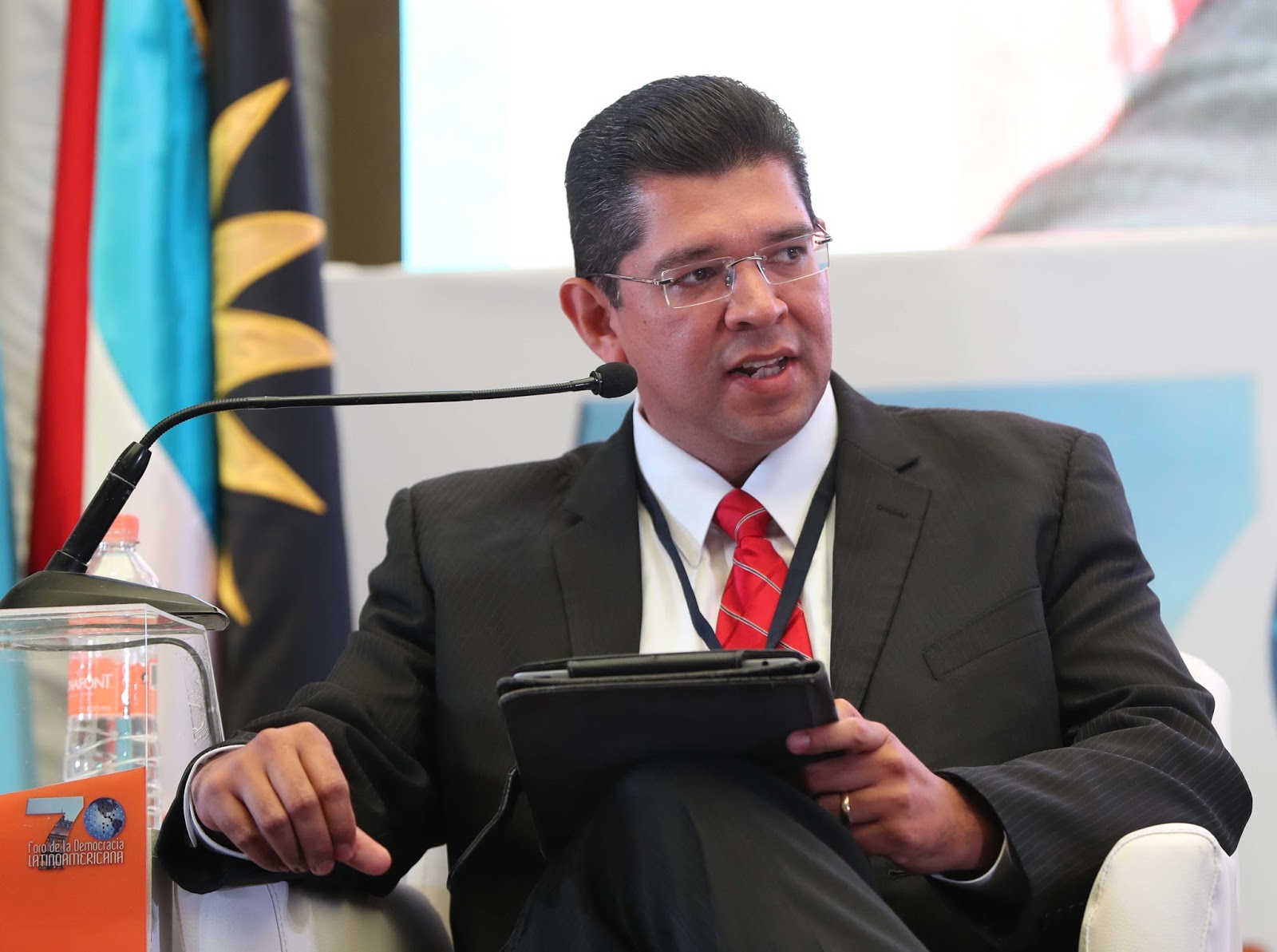 Luis Mario Rodríguez admite que recibía más de $10,000 en sobresueldos pero “sin conocer el origen de los fondos” luis-mario-rodriguez-admite-que-recibia-mas-de-10000-en-sobresueldos-pero-sin-conocer-el-origen-de-los-fondos